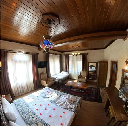 Bella Vista Stone House 3*