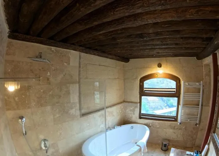 Bella Vista Stone House Hotel